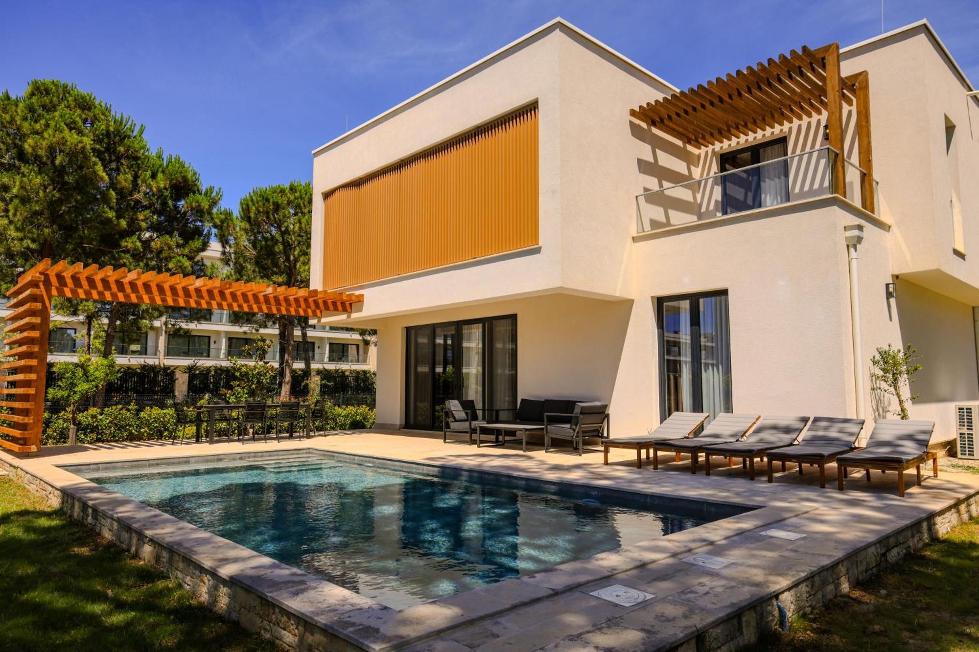 Sanpietro Premium Willa Durrës