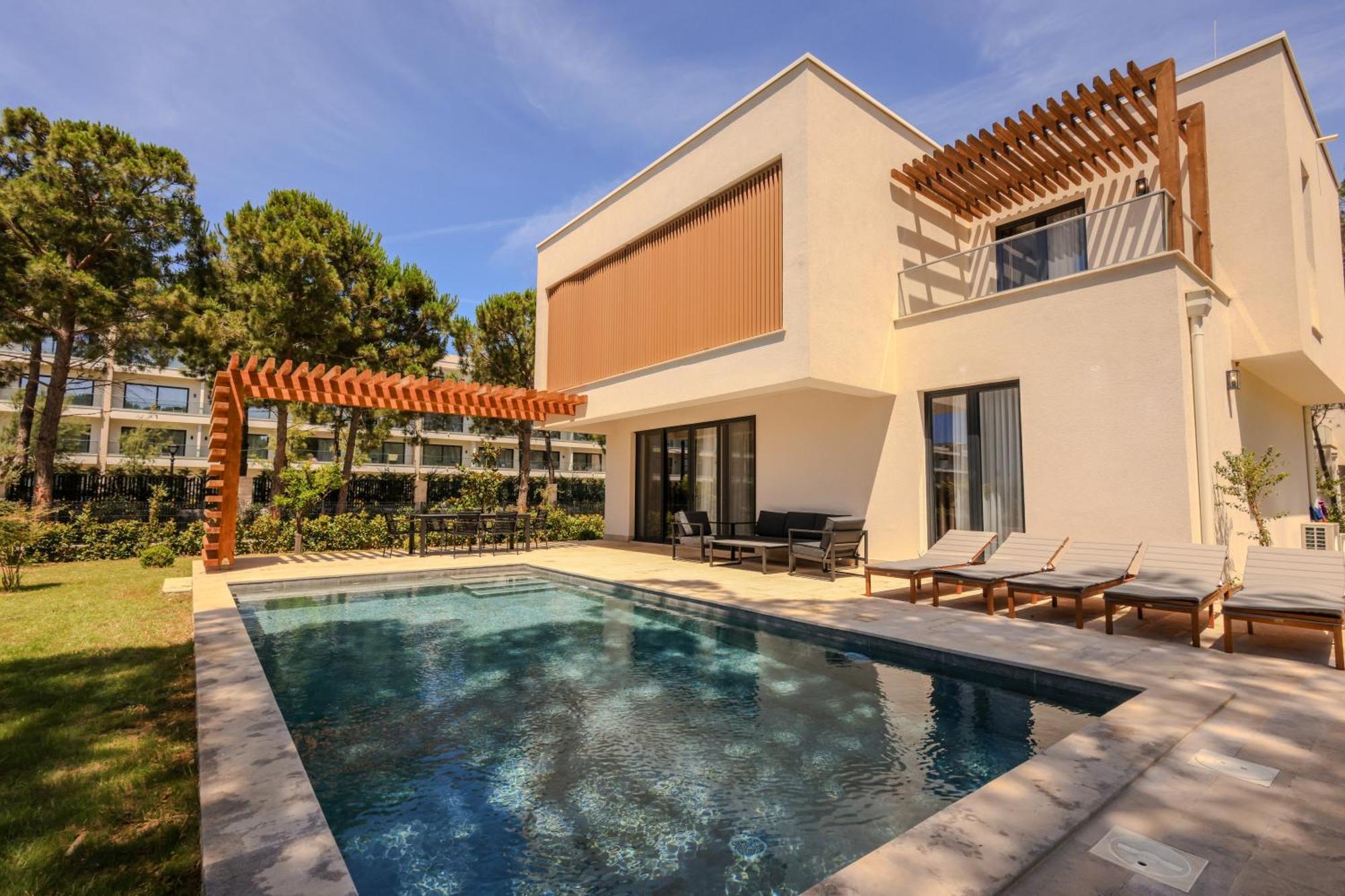 Sanpietro Premium Durrës